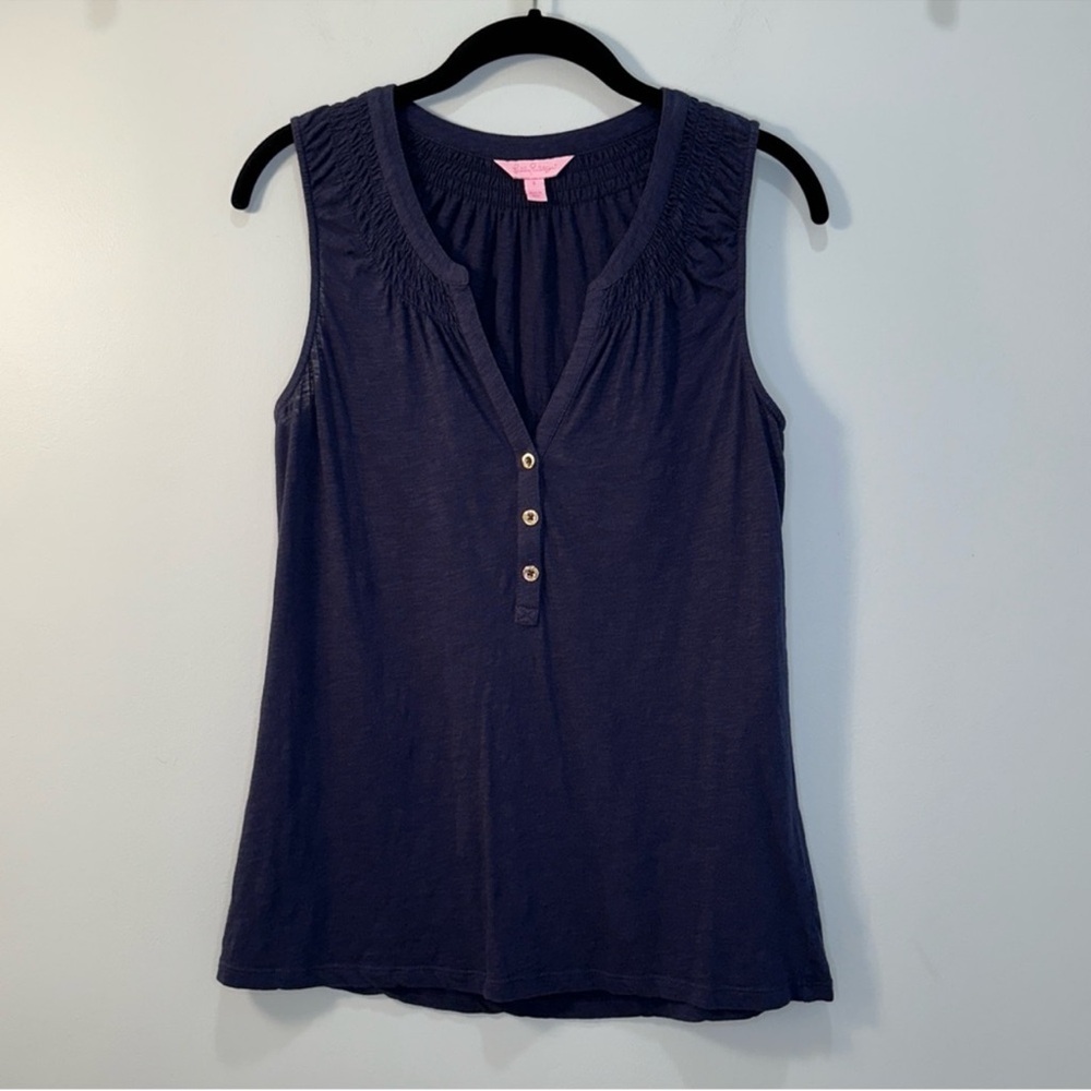 Lilly Pulitzer Essie V-neck Tank Small in Navy